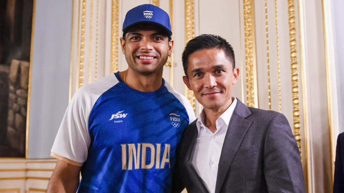 Paris Olympics 2024 Sunil Chhetri Meets Neeraj Chopra, Lauds Javelin